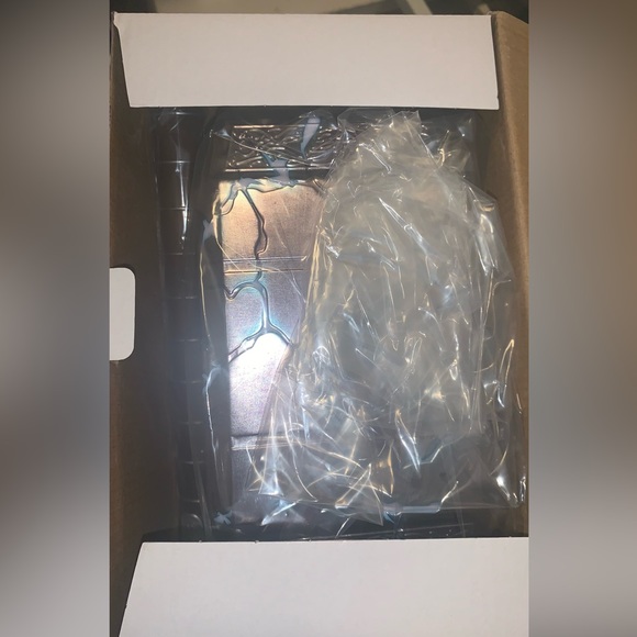 Thor’s Hammer, Mjolnir from Thor: Love & Thunder. Limited Edition Popcorn Holder - Picture 3 of 5